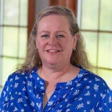 Monica Chamberlain's Instagram, Twitter & Facebook