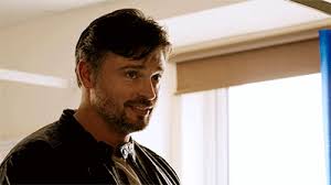Tom Welling as Vincent Corbo Professionals 1x03