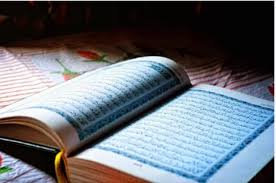 Berikut adalah khasiat surah yasin ayat 9 yang bisa digunakan untuk memproteksi dari berbagai kejahatan. Surat Yasin Arab Dan Artinya Dari 10 Ayat Pertama Kumparan Com