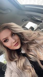 Sara Grace (@saragracejarrell)