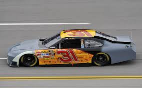When it kicks off this weekend, 60 teams of three drivers will cover nearly 3,300 miles — roughly the. Nascar The Blades Are Back But Will They Be Big Spoilers In Texas