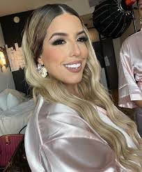 Paulette Torres's Instagram, Twitter & Facebook