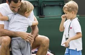 We could be watching roger federer play in the finals of 2019 wimbledon this coming sunday (july 14). I Can Do What Papa Can When Roger Federer Revealed His Kid S Reaction To Watching Him Play Essentiallysports