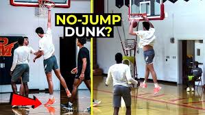 SPIN.ph Sidelines: Adrian Manlapaz dunks