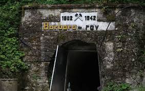 Huda Jama po šestih letih še polna ...