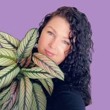 Melissa Nath's Instagram, Twitter & Facebook