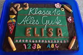 Tafel Kuchen Zur Einschulung Zum Schulanfang Von Cosma2202 Chefkoch Rezept In 2020 Kuchen Einschulung Einschulungskuchen Kuchen Tafel