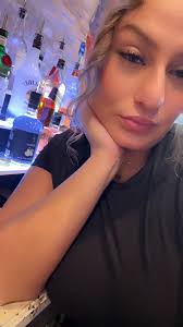 Universal Orlando Food And Beverage Team Members