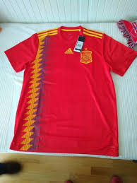 Camiseta españa manga corta de running, padel de todas formas que sepas que las camisetas de españa de fútbol sala son iguales que las de la selección de fútbol 11, excepto que. Milanuncios Camiseta Seleccion Espanola Futbol 2018