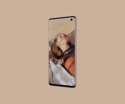 Free Perspective Samsung Galaxy S10 Mockup