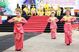 Image result for tari sekapur sirih