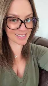 Kathryn Beggs's Instagram, Twitter & Facebook