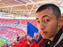 Andrew Smith (@AndyYELrefslia)