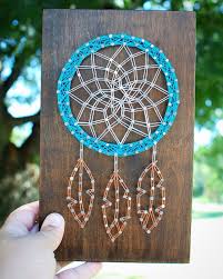 Cet atelier bricolage est fait pour toi. 70 Idees Faciles Diy Fabriquer Un Tableau Fil Tendu Et Clous