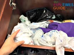 Stitch an x in the middle of the rectangle. How To Roll Plastic Bags Into Organized Bundles So You Can Pull One Bag Out At A Time Clever Uses Of Plastic Shopping Bags The Diy Household Tips Guide