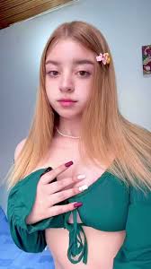 @iimssarahs video Tweet