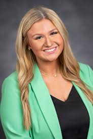 Dean's Excellence Scholarship Archives