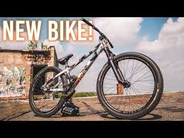 My New Signature Dirtjump Bike Build Rose Bikes The Bruce Camo Edition Youtube