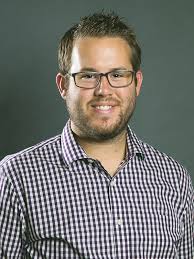 State to sell former school building