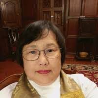 Debra Low's Instagram, Twitter & Facebook