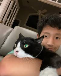 What's up! My name is Arthur Zhao from Chapel Hill, North Carolina and I  will be majoring in Mechanical Engineering in the Fall! I love competitive  sports, specifically basketball and track, and