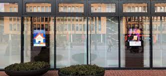Negativzinsen laut medienberichten oder verbraucherhinweisen. Volksbank Waltrop Setzt Auf Digital Signage Losungen Fur Banken