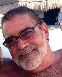 Alan Burgett's Instagram, Twitter & Facebook