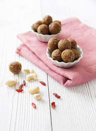 Energy Balls Aux Baies De Goji Vegan Recette Baie De Goji Legumineuses Recettes Recettes De Cuisine