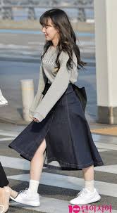Korea Korean Kpop Idol Girl Group Band Red Velvet Wendy S Airport Fashion The Denim Skirt White Nike Grey Sweate Velvet Clothes Velvet Fashion Wendy Red Velvet