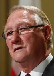 Mayor of Montreal, Gérald Tremblay, Resigns Amid Corruption Inquiry