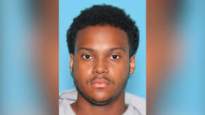 🚨🎓HE WENT TO A COLLEGE PARTY… AND NEVER MADE IT HOME.🎓🚨 📍Memphis,  Tennessee