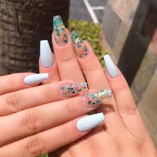 Ya no se llevan las uñas. Diseno De Unas Piel Morena Color De Unas Para Piel Morena 2018 Disenos De Unas Cvetok Tysyacha I Odnoj Nochi Il Fiore Delle Mille E Una Notte Anak Pandai