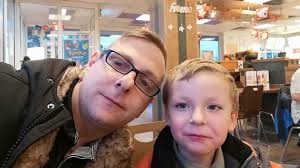 Zwischen Arbeit und Kind: Selbsthilfegruppe für Alleinerziehende in  Weißwasser gegründet