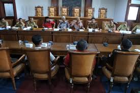 Staf Khusus Kemenpar Bertemu Pokdarwis di Kantor Dewan | DPRD KABUPATEN  TULUNGAGUNG