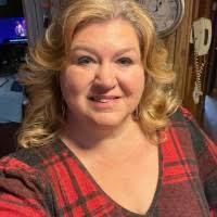 300+ perfiles de «Martisha»