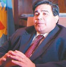 Matan a golpes a una chica frente a un colegio de Junín