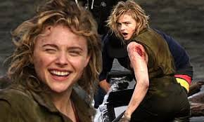 Chloe moretz, nick robinson, callan mulvey and others. Chloe Grace Moretz Seen As A Ww2 Bomber Pilot On Set Of Shadow In The Cloud In New Zealand Daily Mail Online