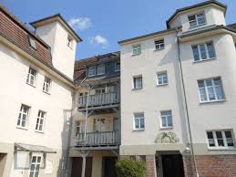 78 m² 425 € kalt 15 € wir suchen eine schöne geräumige wohnung in sonneberg. 2 Zimmer Wohnung Zu Vermieten 96515 Sonneberg Mapio Net