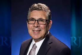 Mark Ficarra's Instagram, Twitter & Facebook