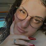 Melissa Pallot's Instagram, Twitter & Facebook