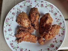 Namun jika untuk mencuba menu masakan rasanya tidak menjadi masalah. Ayam Goreng Korea Lagi Inani Hazwani