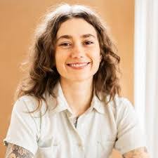 Grace Provost's Instagram, Twitter & Facebook