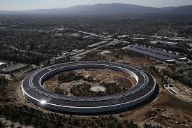 Le nouveau siège d'apple sort de terre en californie. Le Nouveau Siege Futuriste D Apple Symbole De Sa Puissance Tva Nouvelles