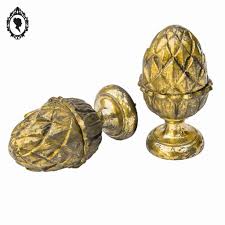 La pomme de pin est le fruit, ou plutôt le cône du pin. Paire De Pomme De Pin Bronze Dore Marron Ornementation Vintage Ancien Pomme De Pin Rideau Vintage Meuble Vintage