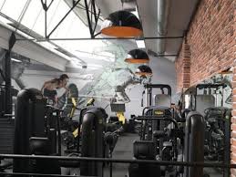 Personnellement, j'ai trouvé qu'il y avait beaucoup trop de monde. Basic Fit Paris 13 Fitness And Workout