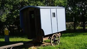 Was in früheren zeiten eine notwendigkeit war, ist längst zum statement geworden: Schaferwagen Leben Auf Einer Achse Mampo