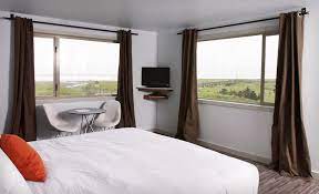 63 For One Night Stay At Adrift Hotel In Long Beach Wa 115 Value Hotel Room Queen Room