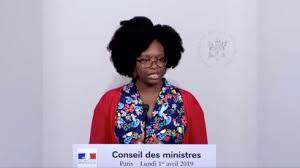 Florant mercadier / compositeurs : Photos Sibeth Ndiaye Pose Avec Son Mari Patrice Roques Leur Premiere Et Rare Sortie Officielle Femme Actuelle Le Mag