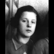 Case 139, Beryl & Geraldine Evans Part Two; 1. Ruth Fuerst 2. Kathleen  Maloney 3. Rita Nelson 4. Hectorina MacLennan