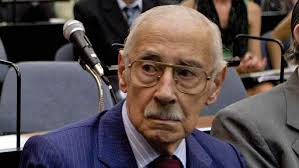 En avril 1948, jorge videla épousa alicia raquel hartridge, fille de samuel alejandro hartridge parkes. Jorge Rafael Videla Ecured